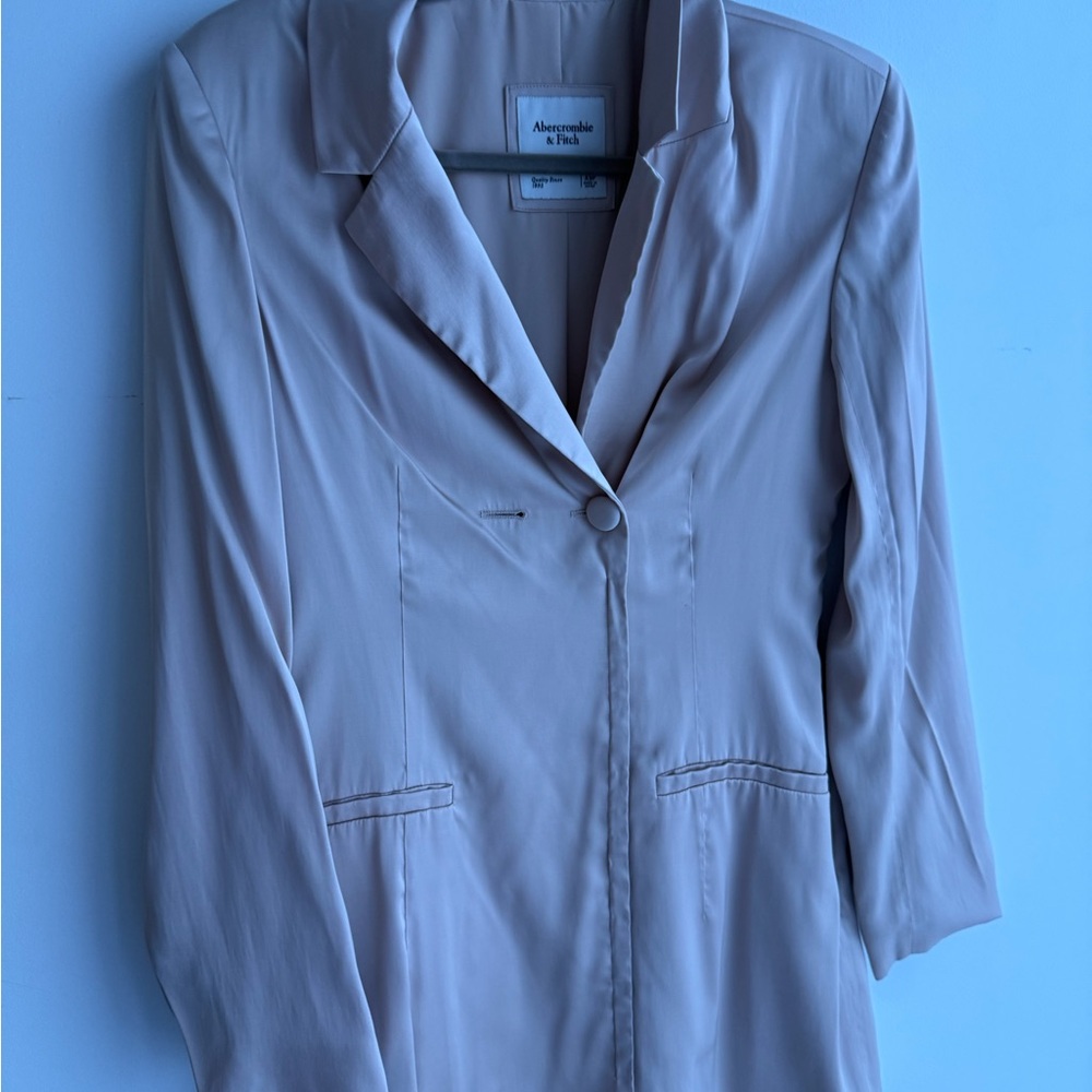 Abercrombie & Fitch Women's Beige Blazer